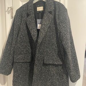 Universal Thread Black and White Textured Blazer